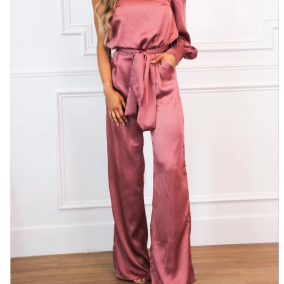 Jump suit - Picture 4 of 6